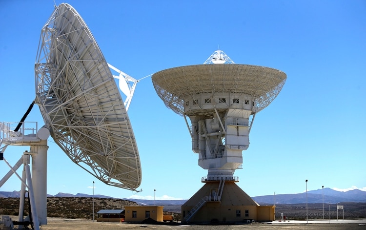 Satellite spaceport